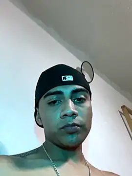 SkinnyHot444 online show from 09/22/25, 04:53