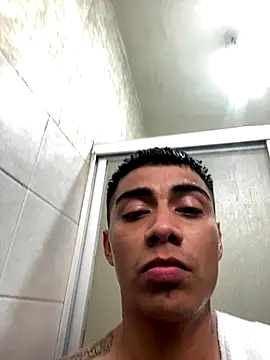 SkinnyHot444 online show from 10/04/25, 10:52