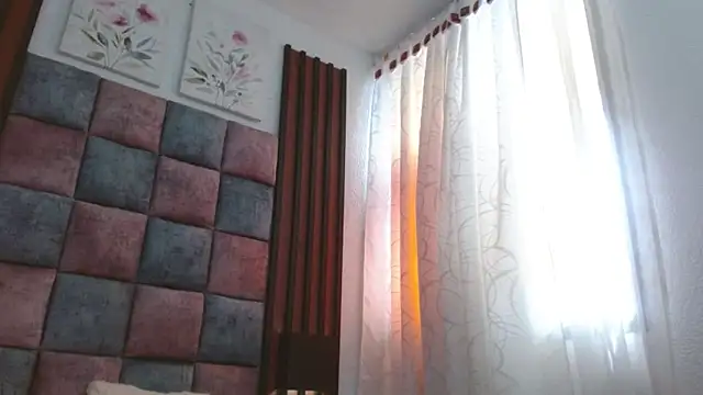 Snapshot of Saraa-restrepo chatting on 01/02/25, 04:56 Saraa-restrepo online show from 01/02/25, 04:56