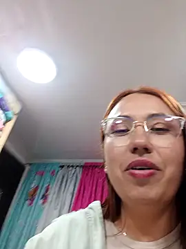 Snapshot of VIOLETA-25_ chatting on 02/07/25, 11:13 VIOLETA-25  online show from 02/07/25, 11:13