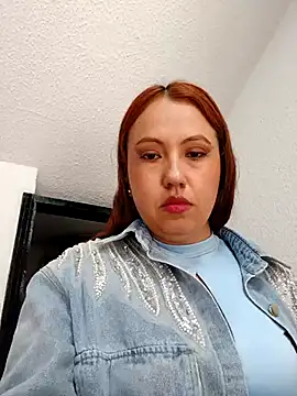 Snapshot of VIOLETA-25_ chatting on 02/15/25, 03:50 VIOLETA-25  online show from 02/15/25, 03:50