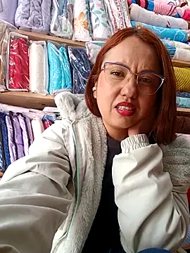 Snapshot of VIOLETA-25_ chatting on 02/20/25, 07:08 VIOLETA-25  online show from 02/20/25, 07:08