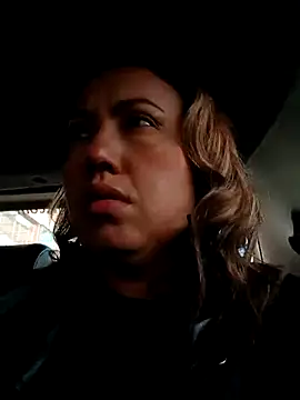 Snapshot of VIOLETA-25_ chatting on 10/06/25, 12:02 VIOLETA-25  online show from 10/06/25, 12:02