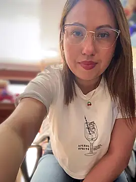 VIOLETA-25  online show from 11/25/25, 03:23