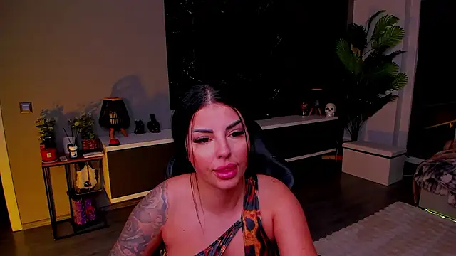 Snapshot of anemarieejolie chatting on 03/07/26, 05:54 anemarieejolie online show from 03/07/26, 05:54