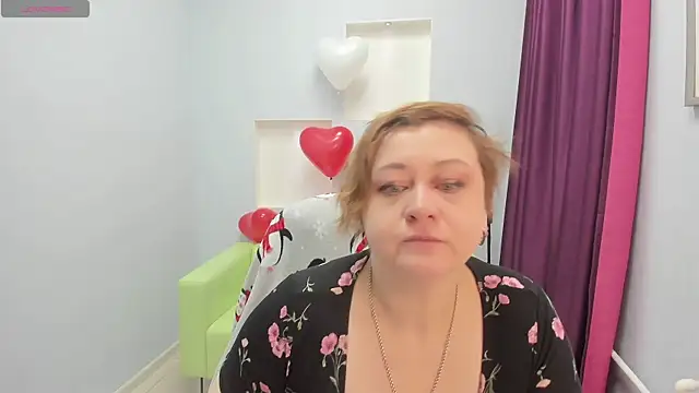 Dolorys online show from 02/15/26, 07:51