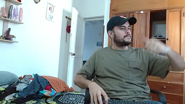 fetish padrino online show from 02/18/25, 03:43