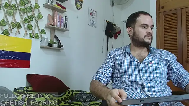fetish padrino online show from 03/15/25, 04:43