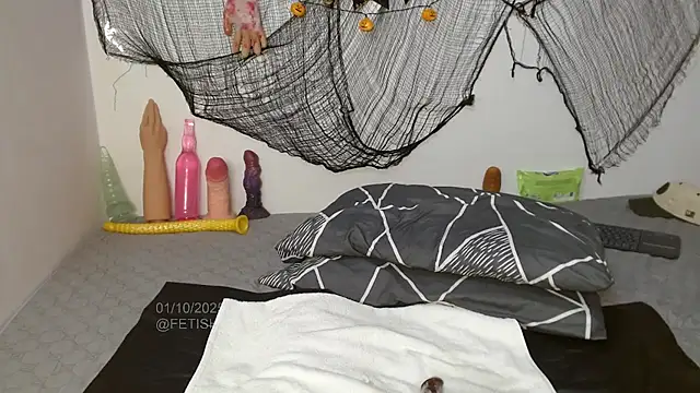 fetish padrino online show from 10/02/25, 03:13