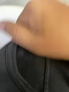 Snapshot of AbhishekFist chatting on 02/21/25, 03:12 AbhishekFist online show from 02/21/25, 03:12