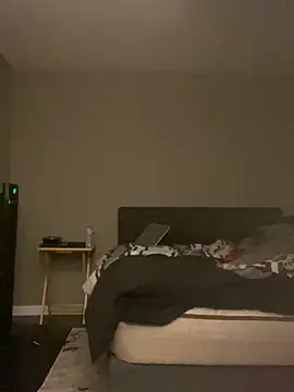 Snapshot of Mrrrixxhhh chatting on 12/27/24, 04:36 Mrrrixxhhh online show from 12/27/24, 04:36