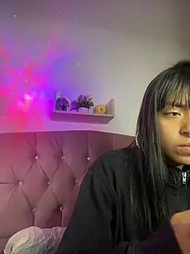 bonnie 18x online show from 02/22/25, 02:52