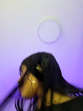 bonnie 18x online show from 03/01/25, 02:37