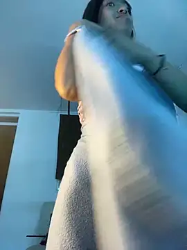 bonnie 18x online show from 03/11/25, 07:04