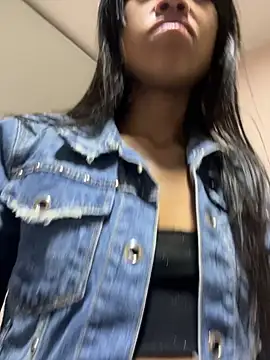 bonnie 18x online show from 11/13/25, 11:25