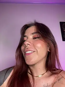 Snapshot of luccianagreyy chatting on 02/25/25, 09:24 luccianagreyy online show from 02/25/25, 09:24