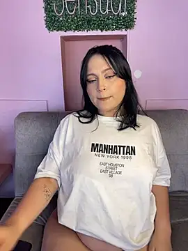 PoliBenett  online show from 02/10/25, 04:36