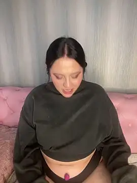 PoliBenett  online show from 03/05/25, 08:42