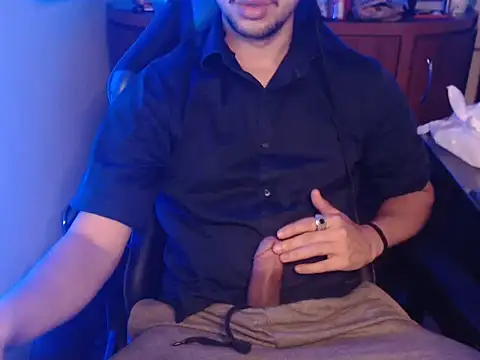 Snapshot of anjonoturno1 chatting on 10/09/25, 01:20 anjonoturno1 online show from 10/09/25, 01:20