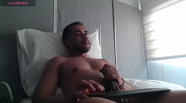 FaustoCock online show from 01/24/25, 09:58