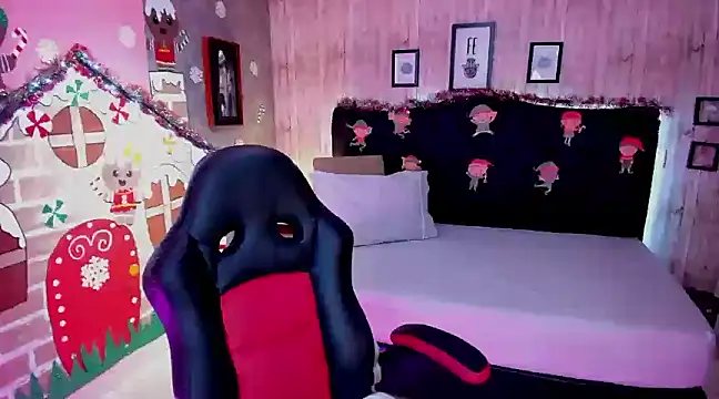 Snapshot of Edelaine_rogers chatting on 12/05/24, 06:00 Edelaine rogers online show from 12/05/24, 06:00