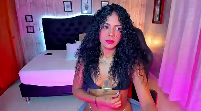 Edelaine rogers online show from 03/18/25, 05:41