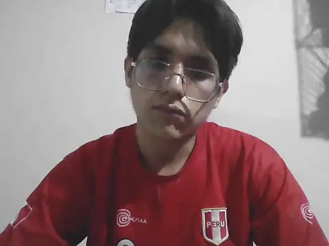 Snapshot of HardDick2 chatting on 06/19/26, 05:12 HardDick2 online show from 06/19/26, 05:12