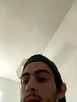 kennylove420 online show from 12/14/25, 01:16