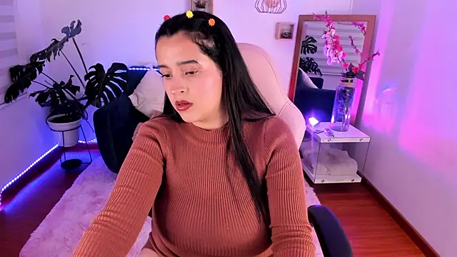 Pamela cheverry online show from 02/07/25, 03:55