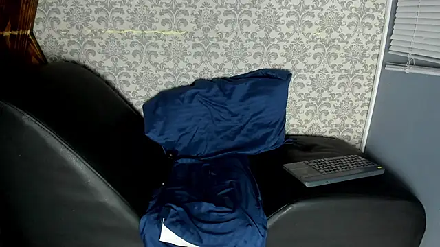 Snapshot of Mia_scarlet69 chatting on 01/22/25, 03:07 Mia scarlet69 online show from 01/22/25, 03:07