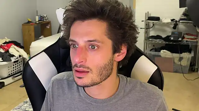 Dylansd online show from 12/27/24, 04:04