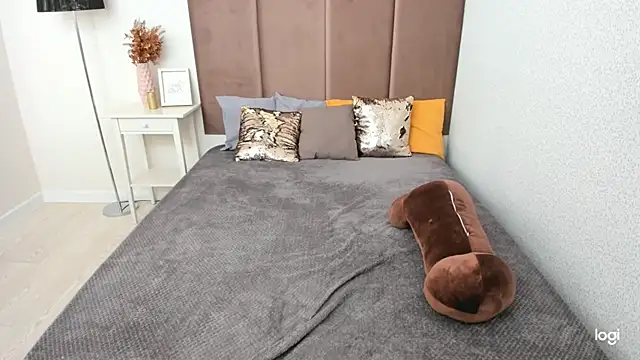 BettyBloom69 online show from 10/02/25, 04:41