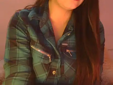 Snapshot of diva-22 chatting on 01/17/26, 02:33 diva-22 online show from 01/17/26, 02:33