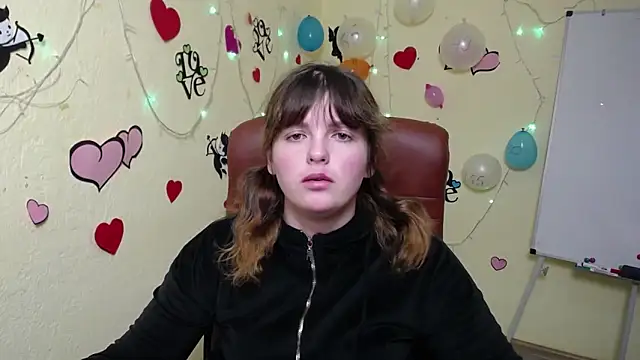 StaceyLex online show from 02/03/25, 06:34