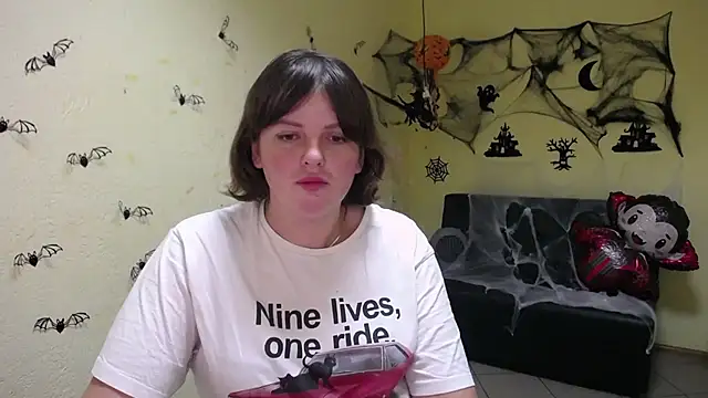 StaceyLex online show from 10/24/25, 05:37