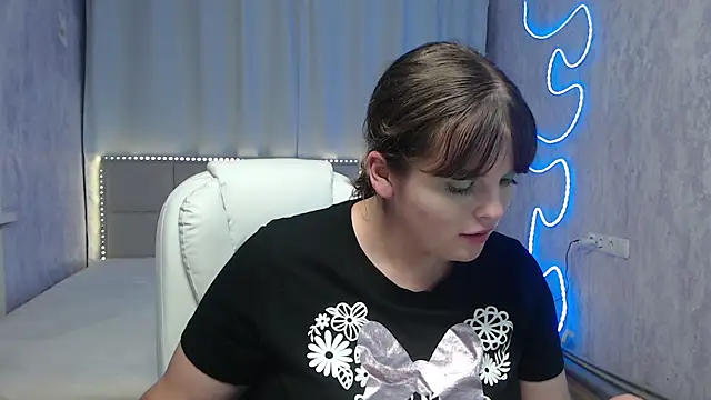 Snapshot of StaceyLex chatting on 07/14/26, 10:21 StaceyLex online show from 07/14/26, 10:21