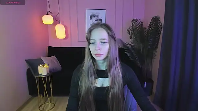 Snapshot of OliviaGentle chatting on 01/03/25, 04:44 OliviaGentle online show from 01/03/25, 04:44