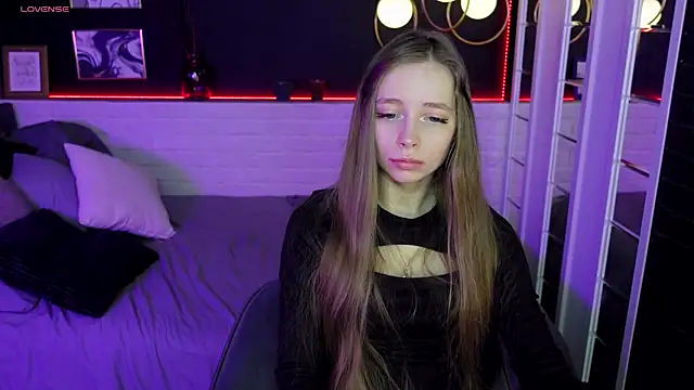 Snapshot of OliviaGentle chatting on 01/05/25, 03:32 OliviaGentle online show from 01/05/25, 03:32