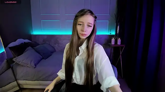 Snapshot of OliviaGentle chatting on 01/07/25, 09:35 OliviaGentle online show from 01/07/25, 09:35