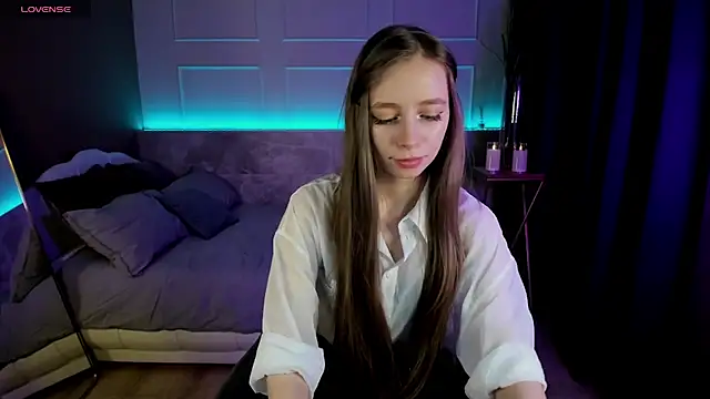 Snapshot of OliviaGentle chatting on 01/08/25, 03:40 OliviaGentle online show from 01/08/25, 03:40