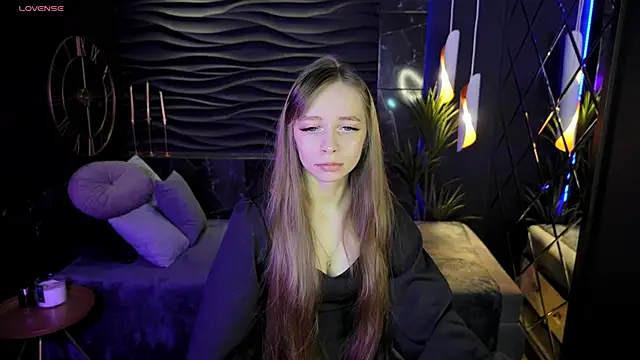 Snapshot of OliviaGentle chatting on 01/12/25, 10:43 OliviaGentle online show from 01/12/25, 10:43