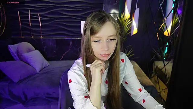 Snapshot of OliviaGentle chatting on 01/15/25, 10:35 OliviaGentle online show from 01/15/25, 10:35