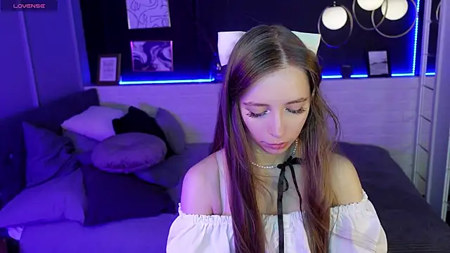 Snapshot of OliviaGentle chatting on 01/26/25, 01:31 OliviaGentle online show from 01/26/25, 01:31