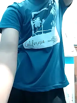 black cobra70 online show from 12/16/24, 03:32