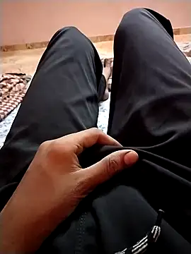 black cobra70 online show from 09/15/25, 02:06