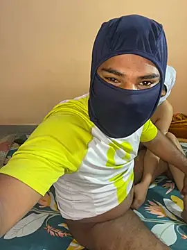 Snapshot of mickey_love chatting on 01/24/25, 09:39 mickey love online show from 01/24/25, 09:39