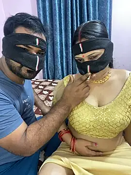 Snapshot of mickey_love chatting on 01/10/26, 06:26 mickey love online show from 01/10/26, 06:26