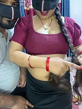 Snapshot of mickey_love chatting on 02/13/26, 06:31 mickey love online show from 02/13/26, 06:31