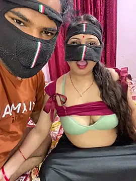 Snapshot of mickey_love chatting on 03/07/26, 04:26 mickey love online show from 03/07/26, 04:26