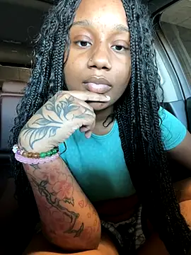 Snapshot of strip4faith chatting on 10/05/25, 09:02 strip4faith online show from 10/05/25, 09:02